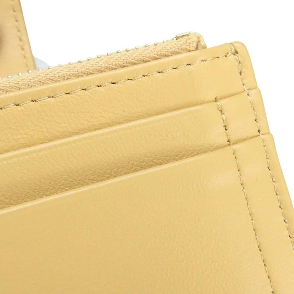 CHANEL Cream Lambskin Leather Wallet - Picture 16 of 16
